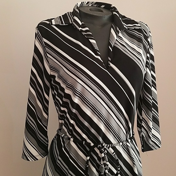 Express V-Neck Striped Belted Career Sheath Dress - Picture 2 of 8